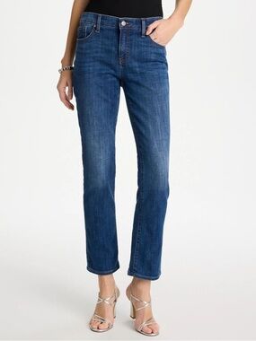 NWOT Chico’s So Slimming Girlfriend Slim Full-Length Jeans Size 1.5 (US 10)